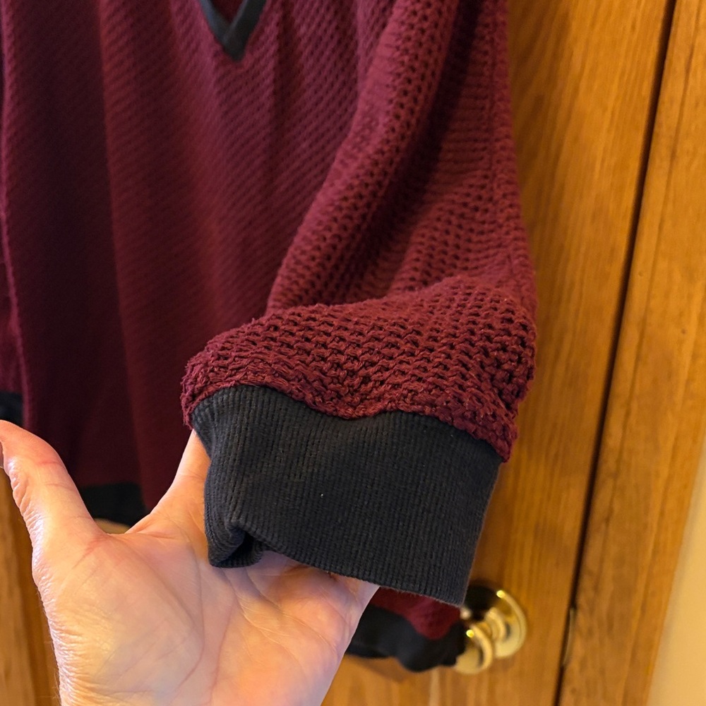 Sanctuary Burgundy V-Neck Sweater - Picture 7 of 10